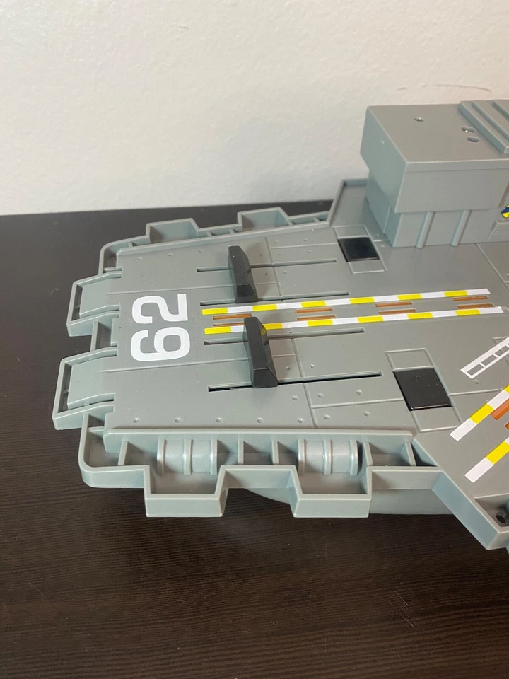 Funrise Navy Aircraft Carrier Toy 12” Working Lights & Sounds 1994 W/4 Planes - Image 3 of 4