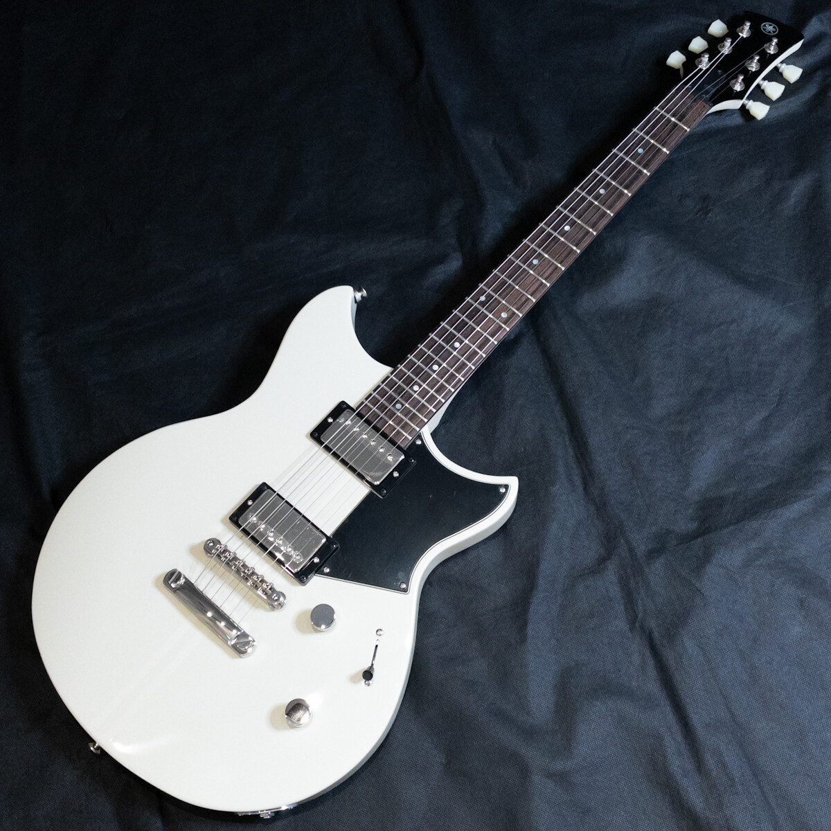 Electric Guitar Yamaha Revstar RSE20 VW White | eBay