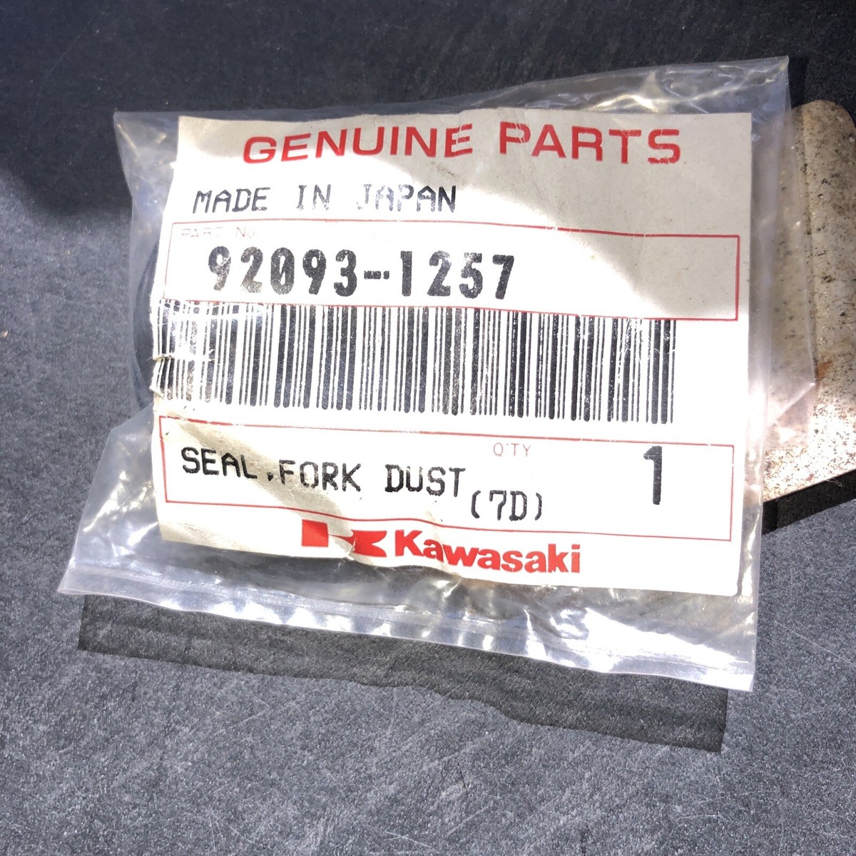 Genuine OEM Kawasaki 92093-1257 Fork Seal | eBay