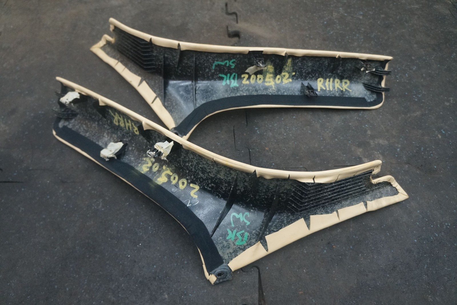 Left & Right Lower C Pillar Post Cover Trim Panel Wheat Aston Martin Rapide S 14