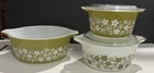 Vintage Pyrex Spring Blossom Crazy Daisy Casseroles dishes set of 3