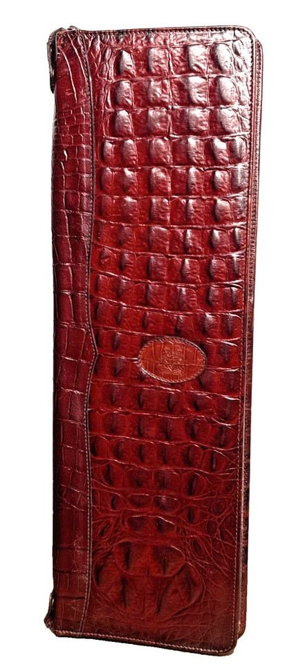 A genuine vintage Italian leather tie case with crocodile-embossed detailing — the kind of debonair men's travel accessory you simply cannot find new anymore.