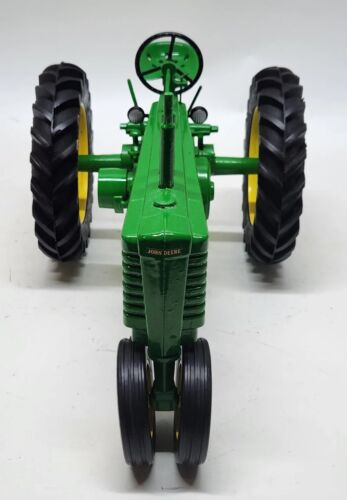 1939 John Deere Model B Narrow Front Tractor By Scale Models / Ertl 1/8 Scale - Picture 7 of 22