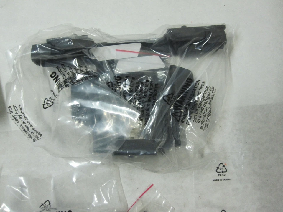 Arkon 5 inch Robust Locking Forklift Pillar Tablet Mount Holder FLBKTAB04 - Image 3 of 4