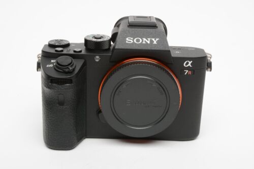 Sony A7R II Mirrorless Body, 2batts, USB charger, boxed, Only 1025 Acts - Picture 1 of 13