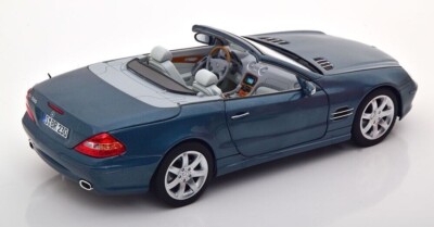 NOREV 2003 Mercedes SL 500 R230 Convertible Blue Dealer OEM 1:18