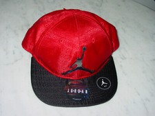 Boys Jumpman Jordan 8A1419-391 Gym Red/Black Cap Size 4/7 NWT's 