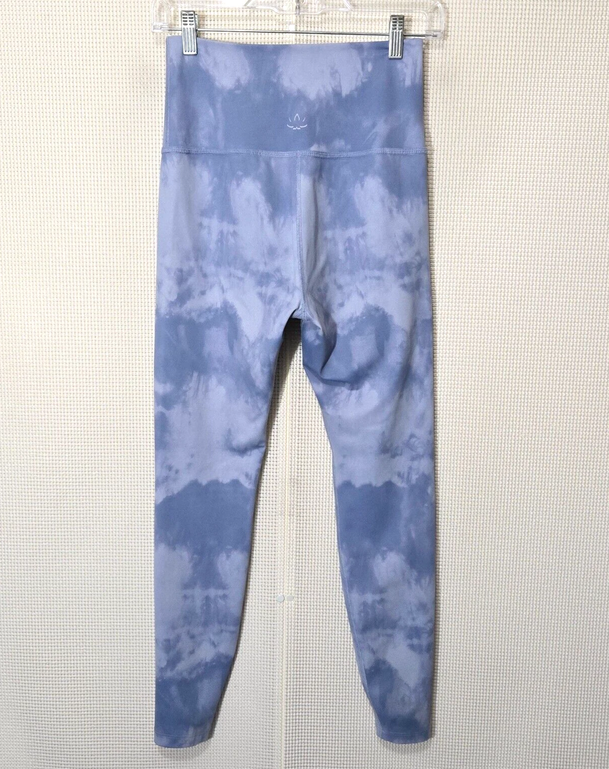 beyond-yoga olympus tie dye high waist midi 7/8 leggings