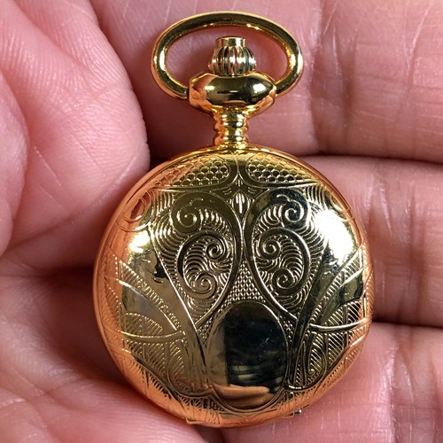 Colibri Casual Gold Tone Stainless Steel Round Quartz Analog Pocket Watch - Picture 8 of 10