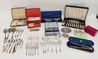 Large Vintage Silver Plate Cutlery Flatware Serving Ware Job Lot Some Cased