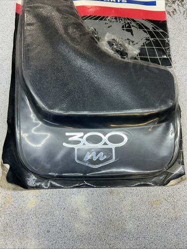 Mopar 82204531 PREMIUM REAR SPLASH GUARDS Chrysler 300M NEW Old Stock - Picture 3 of 6