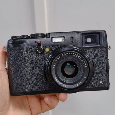 95% New FUJIFILM Fuji X100S Black 16.3MP Compact Digital Camera English