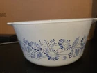 New ListingPyrex Colonial Mist #474B  1 1/2 Quart  Casserole   EUC
