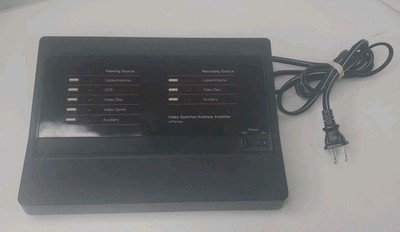 JC Penney  TV Antenna amplifier Video Switcher combo 5 source recording 688-2930