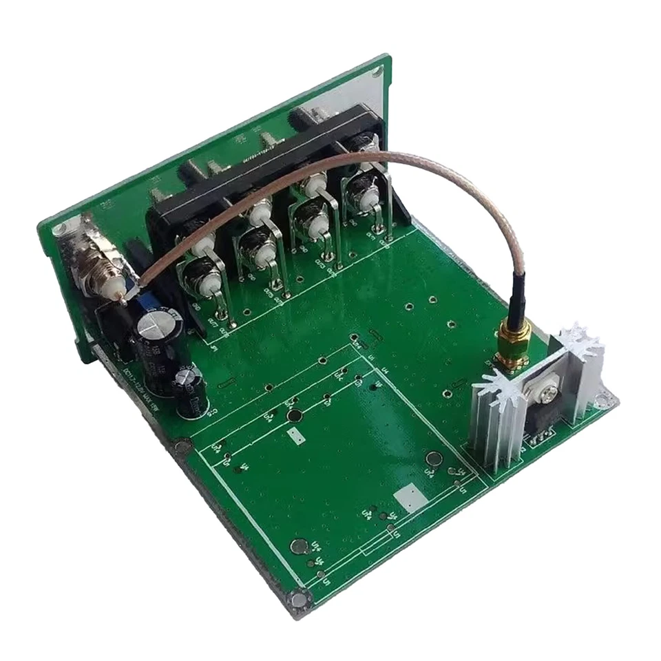 1PC 10MHz Distribution amplifier OCXO frequency standard 8 port output 10MHz - Image 4 of 4