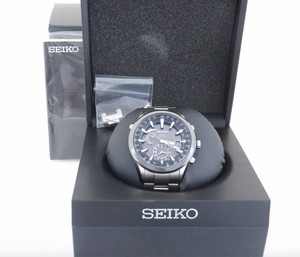 seiko astron titanium ceramic