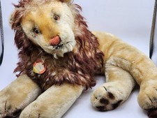 STEIFF "Leo" Lion reclining EAN 1340 Air Brushing on Face, Mohair