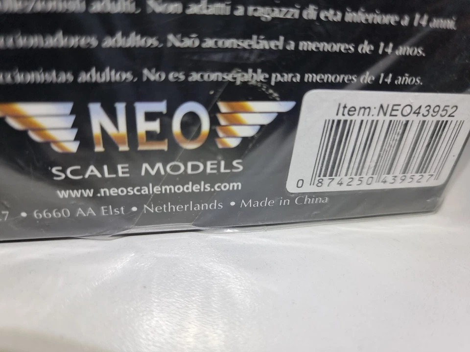 1950 Jaguar Mk V - Ivory over Red Neo (856) - Bild 3 von 3