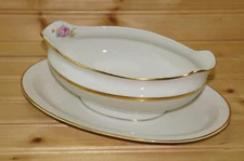 Royal Jackson Gloria Gravy Boat or Sauce Bowl with Attached Underplate, 9 1/2"