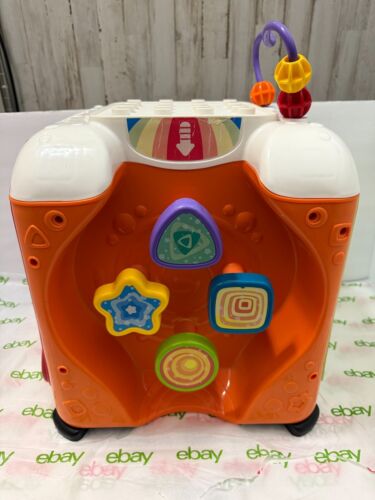 VTech Ultimate Alphabet Activity Cube (colori assortiti) con 10 blocchi - Foto 3 di 8