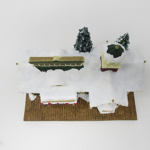 2001 Hawthorne Village " VILLAGE CHRISTMAS STATION" Kinkade Christmas w/COA Box - Picture 6 of 15