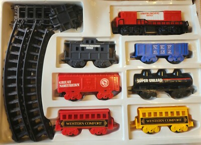 1989 Scientific Toys Diesel Hauler Rio Grande Train Set #6013