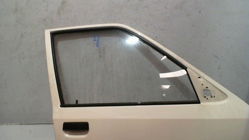 Portière Avant Droite Pour Peugeot 205 Phase 2 - Réf. 9004F0 - Occasion état Variable
