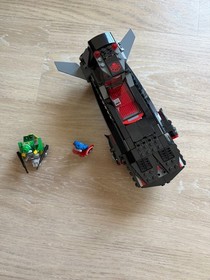 LEGO Marvel: Iron Skull Sub Attack (76048)