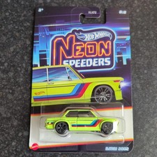 Hot Wheels JCB07 Neon Speeders BMW 2002 8/8