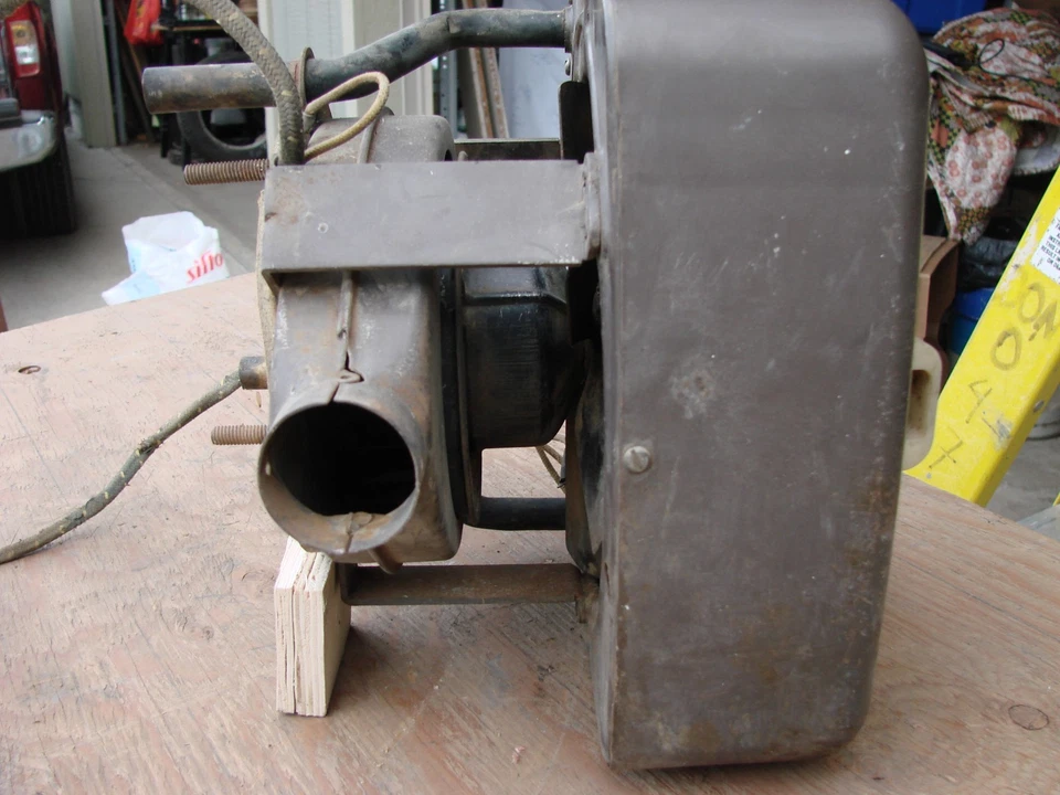 INTERIOR AUTO HEATER, GM DELUXE - Image 3 of 4