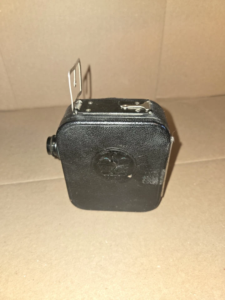 Cámara de película de manivela Pathex Constinsouza Paris con Trianar Krauss  Foto 2 de 4