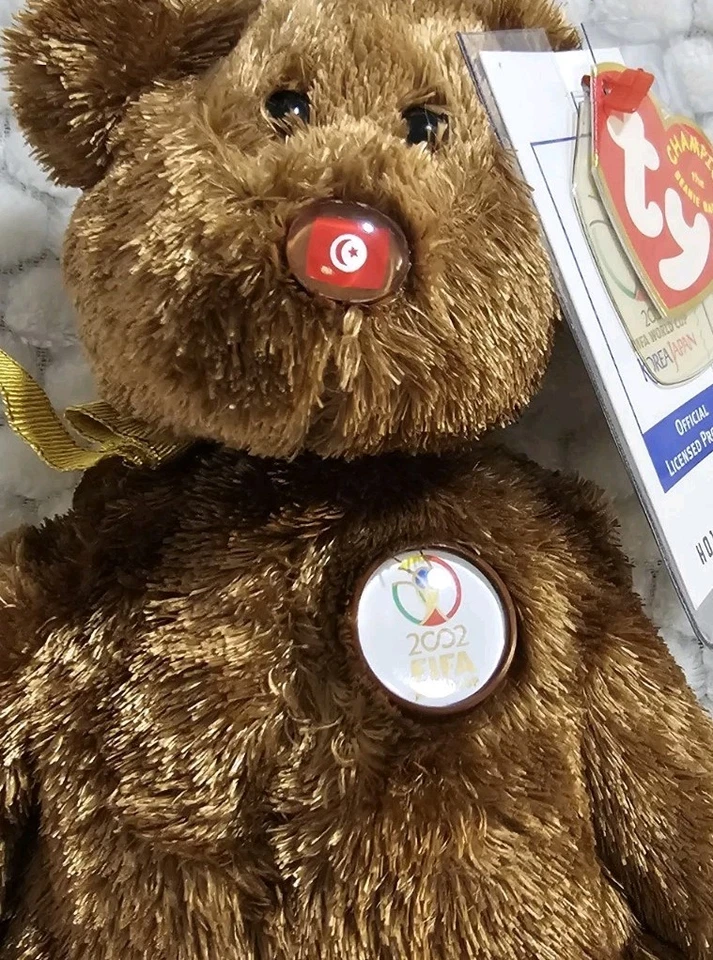 Ty Beanie Baby 2002 Copa do Mundo Coreia Japão Campeão The Bear Tunísia FIFA Novo com etiquetas - Imagem 2 de 4