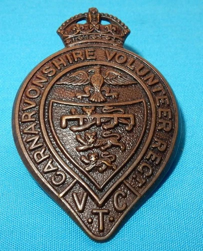 WW1 CARNARVONSHIRE VOLUNTEER REGIMENT VTC BRITISH MILITARY CAP BADGE