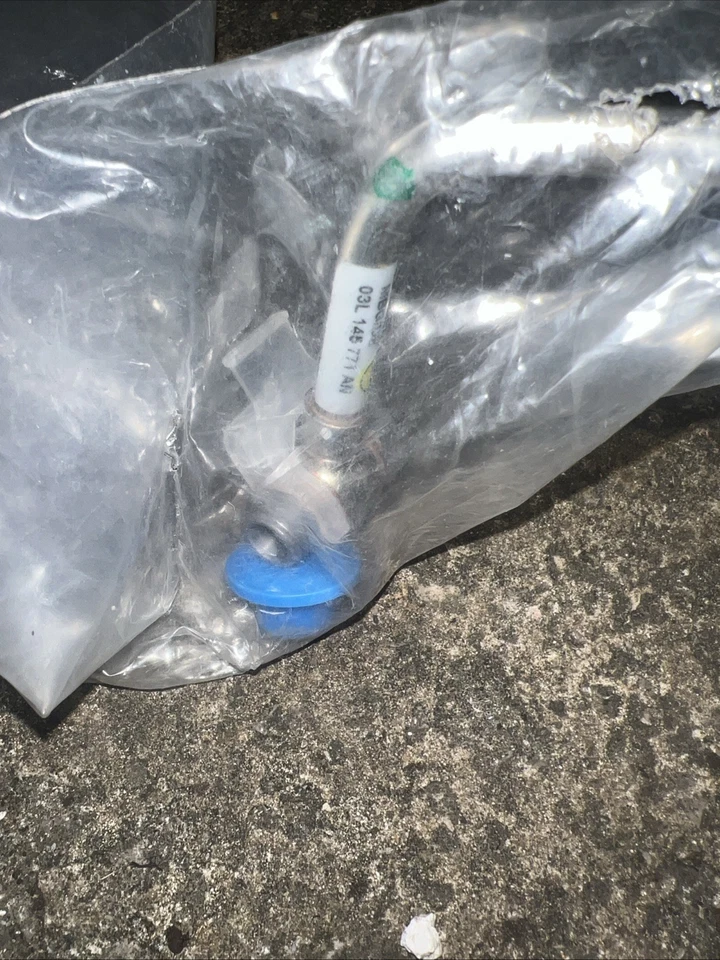 Genuine Volkswagen VW Tiguan 5N Oil Supply Inlet Line Pipe 03L145771AN 2008-2018 - Image 2 of 4