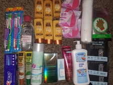 Womens Beauty Mix Lot Bundle Shampoo , Conditioner, Hair , Body 