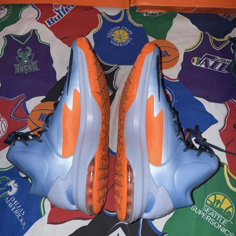 Nike KD 5 Ice Blue & KD 5 Hulk Size 13 Basketball Sneakers 554988-400 554988300 - Image 3 of 4