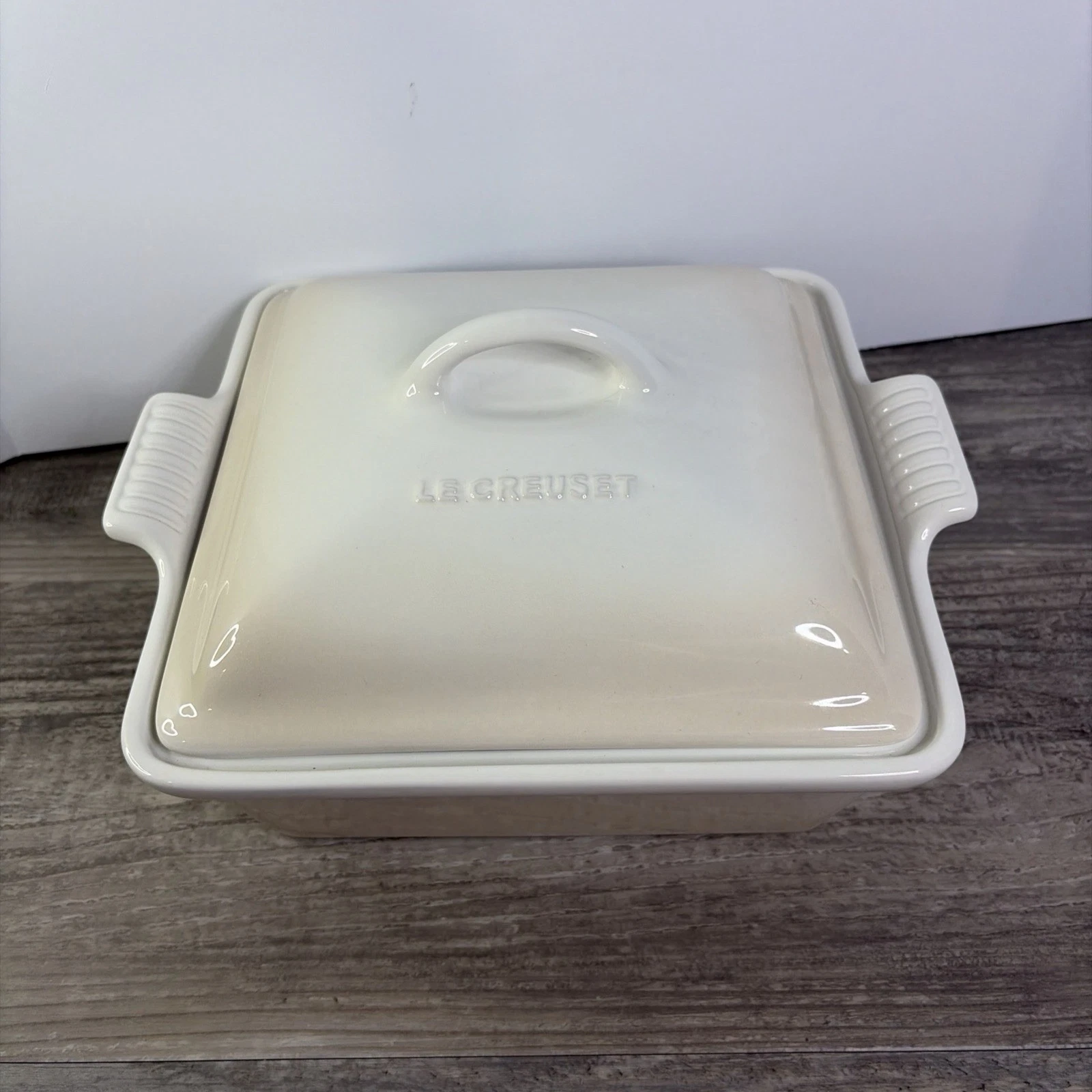 Le Creuset Meringue 8 3/4" Heritage Square Baker Baking Dish - Stoneware