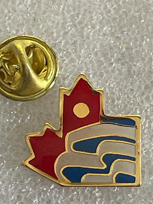 Toronto Pin Toronto Canada Clock Tower Lapel Pin . #9 | eBay