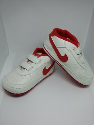 white nike infant
