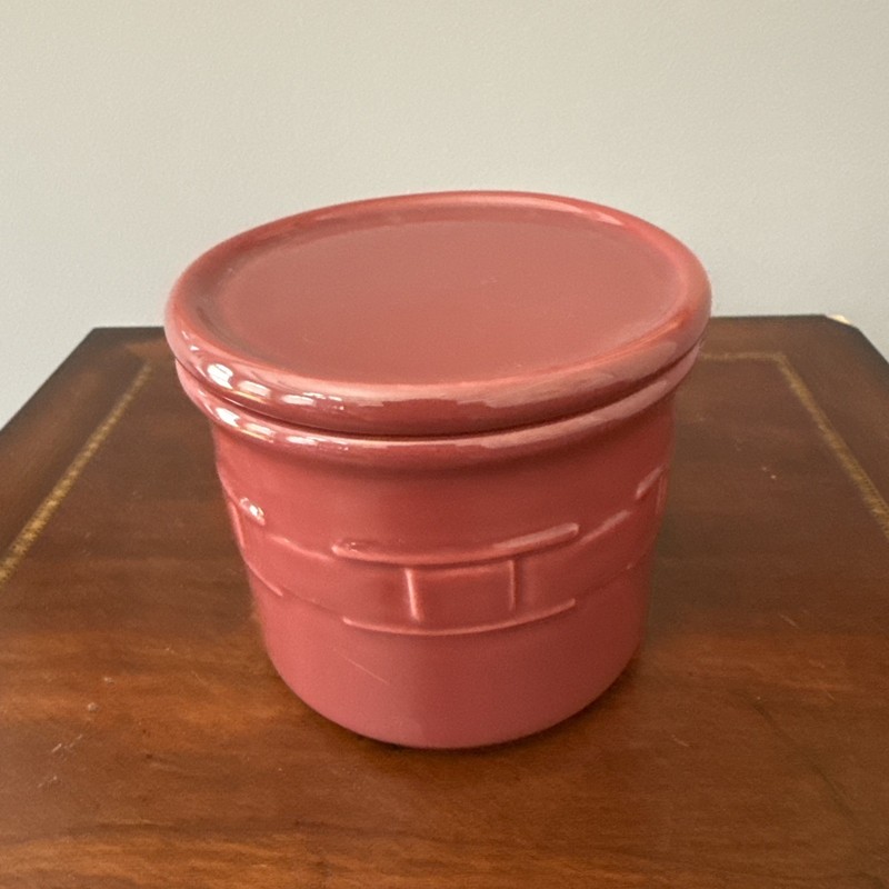Longaberger Pottery (Solid) Paprika Red 1 Pint Crock W/ Coaster Lid