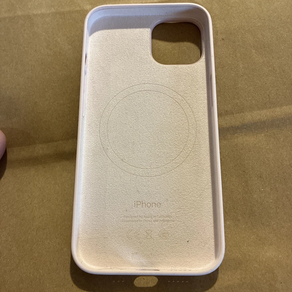 Funda Silicona Apple con MagSafe para iPhone 13 - Rosa Tiza Foto 4 de 4