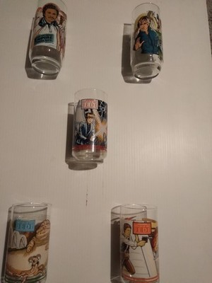 FIVE (5) VINTAGE 1980/1983 STAR WARS BURGER KING DRINKING GLASSES