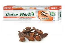 150ml. Dabur Herbal Natural Clove Toothpaste with Toothbrush
