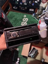 Pioneer MVH-S115UI 1-din Mechless Radio