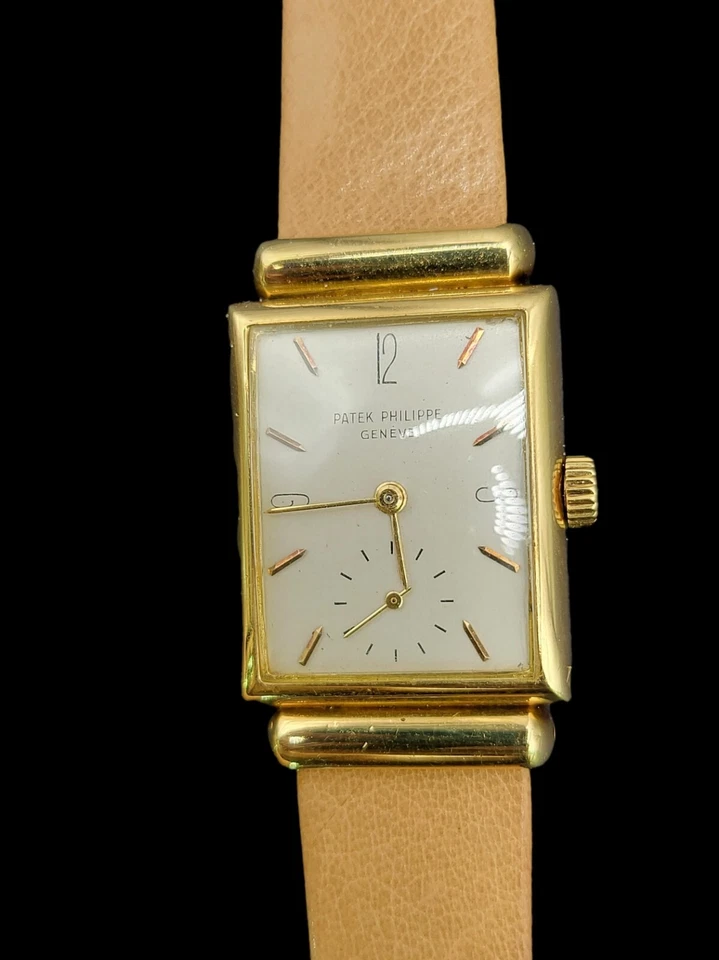 Patek Phillipe ref 1531 18Kt Solid Gold Watch with Service Box & Original Buckle - Image 2 of 4