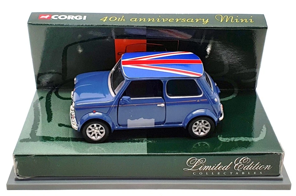 Corgi 1/36 Scale Diecast C3min30 - Mini - Island Blue Reworked roof - Image 4 of 4