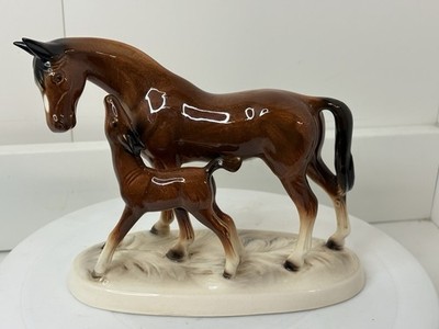 Vintage Hertwig Katzhütte Deutsche Porzellan Figur, Pferdestute mit Fohlen