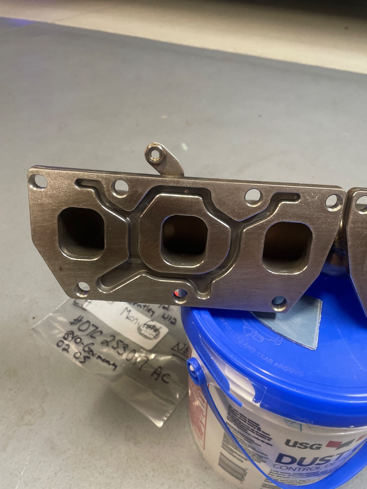 Bentley Continental GT 2003-2012 Left Lower Exhaust manifold P/N 07C253017AC