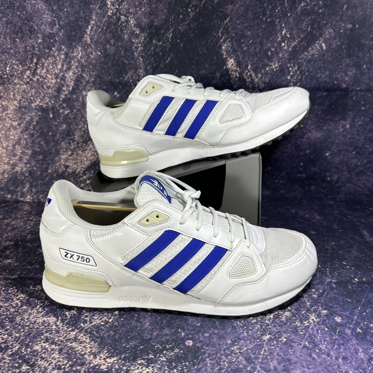 Adidas zx 750 bianco clearance blu