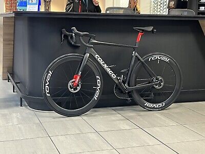 Colnago V4Rs UAE Emirates 510 Carbon Disc Frame Set Ceramic Colnago V4Rs UAE Emirates 510 Carbon Disc Frame Set Ceramic